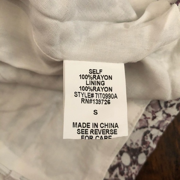 Honey Punch Front Twist Crop Top - Picture 10 of 11